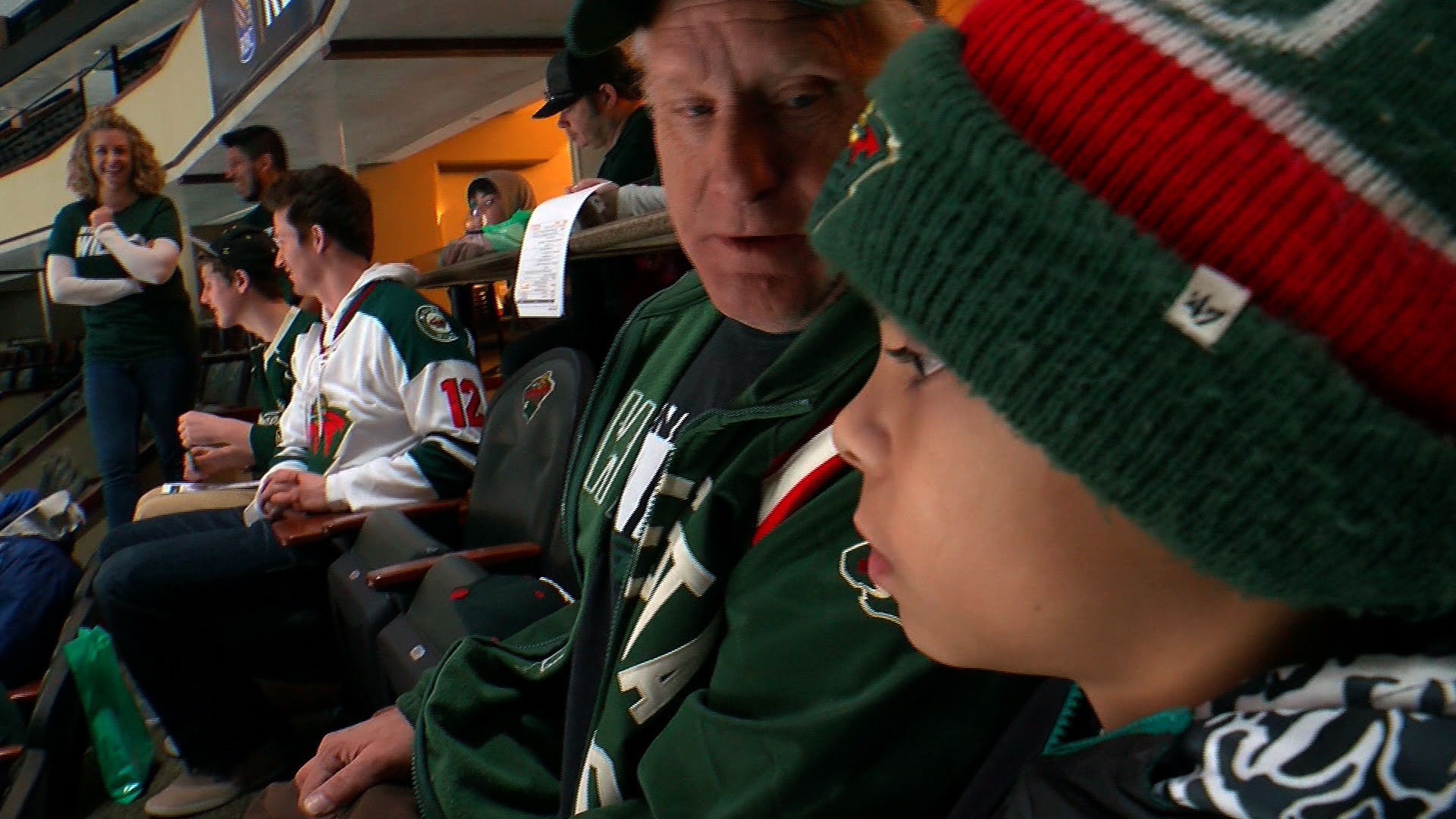 Event Helps Hockey Fans With Autism Prepare For Wild Game