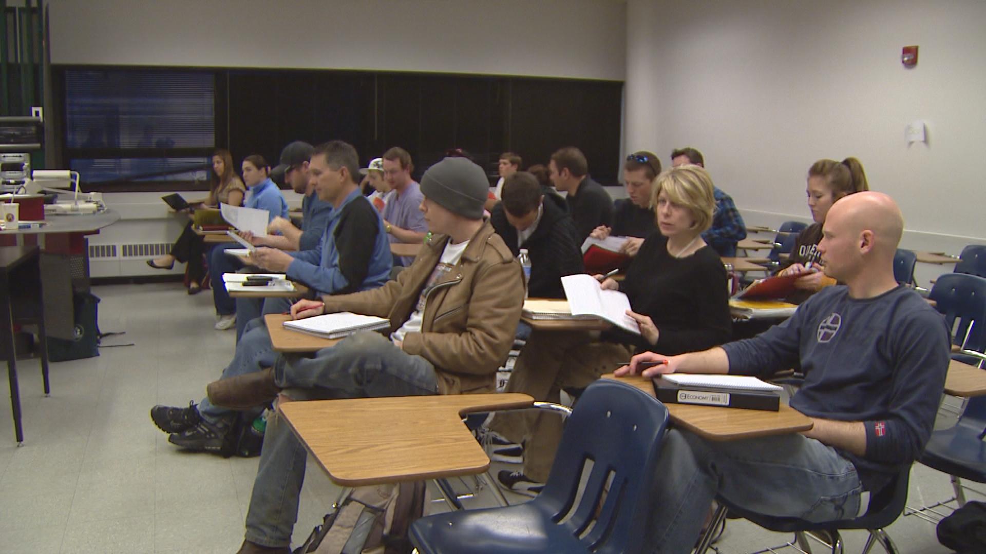 A class at Metro State University (credit: CBS)