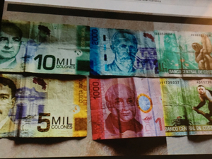 Costa Rican Currency (credit: Randy Yagi