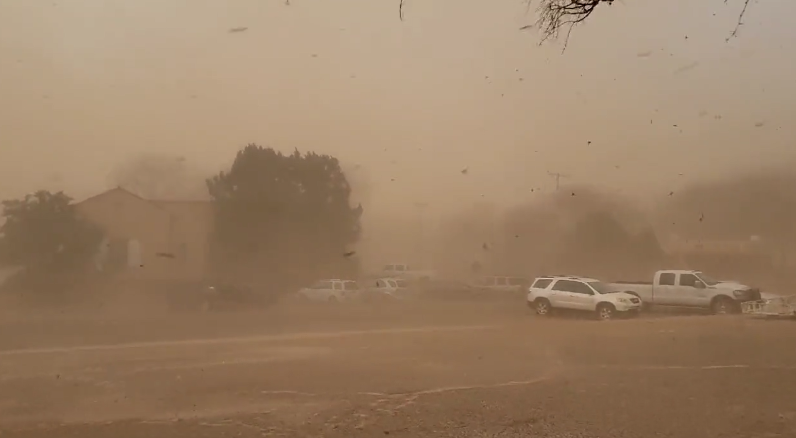 Бури в апреле 2023 года. Песчаная буря в США 2023. Пыльные бури в США 1930. Песчаная буря в Колорадо. Пылевые бури в США.